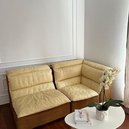 Hidden Gem Apartment In The Center Of The City Braşov Extérieur photo