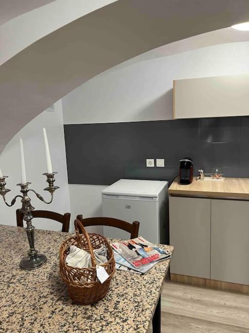 Hidden Gem Apartment In The Center Of The City Braşov Extérieur photo