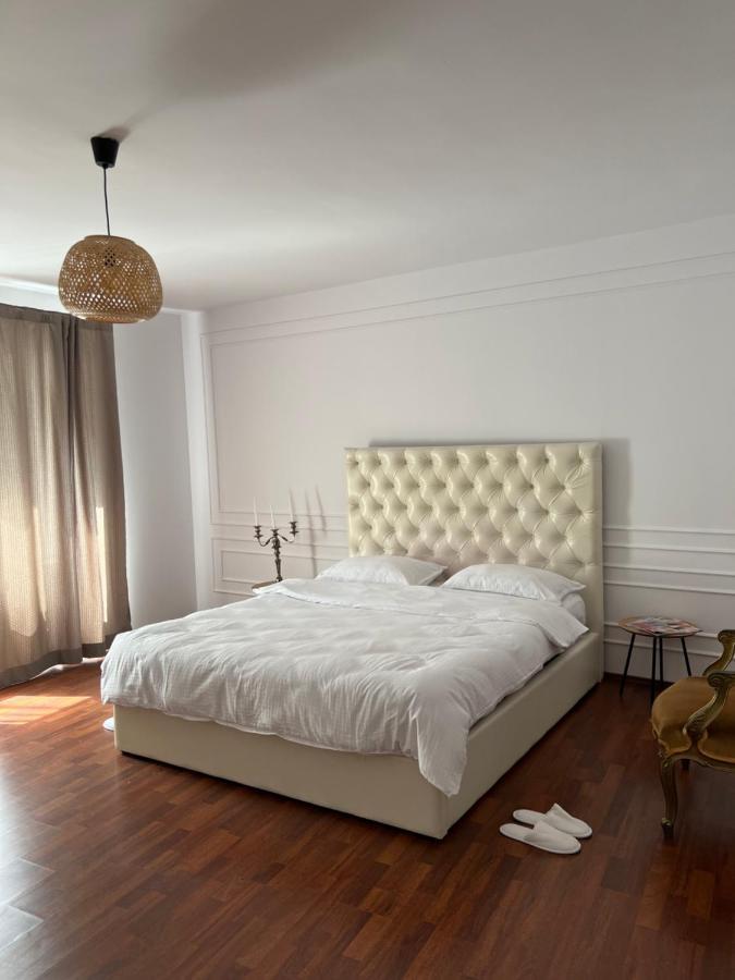 Hidden Gem Apartment In The Center Of The City Braşov Extérieur photo